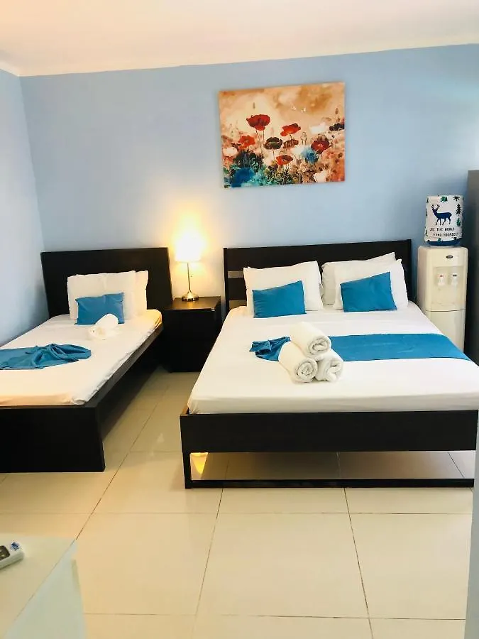Sol Caribe Suites & Studios - Beach Club And Pool Punta Cana